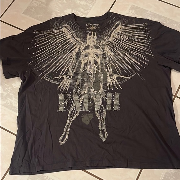 XZAVIER Black Short Sleeve Tee with Angelic Graphic - Picture 1 of 4